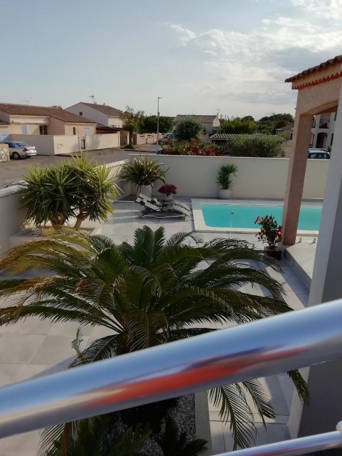 les chambres du Saunier Salin-de-Giraud Extérieur photo