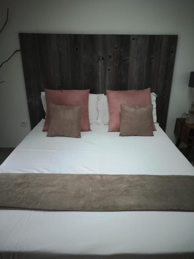les chambres du Saunier Salin-de-Giraud Extérieur photo
