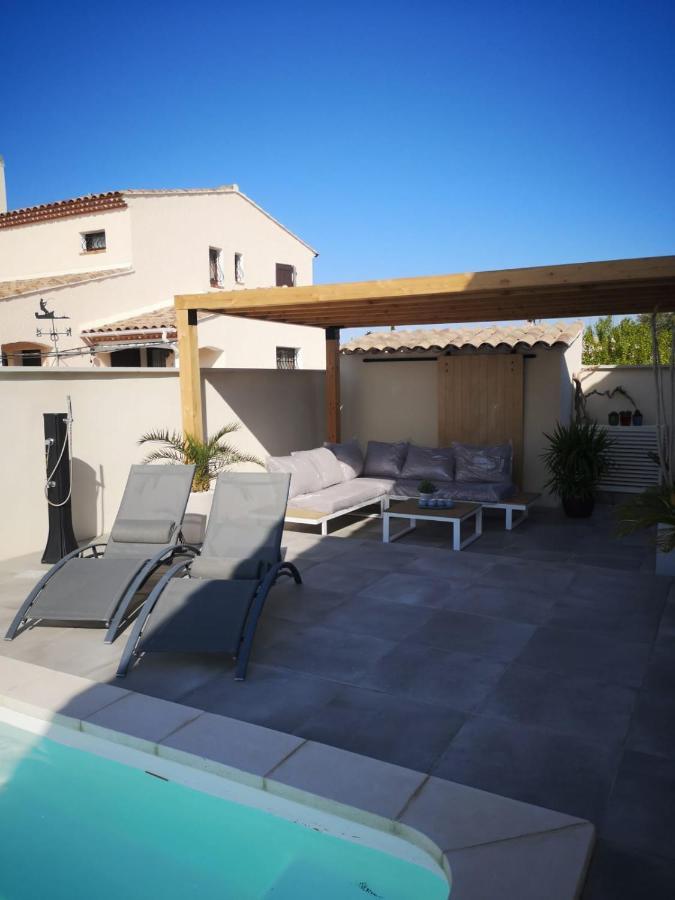 les chambres du Saunier Salin-de-Giraud Extérieur photo