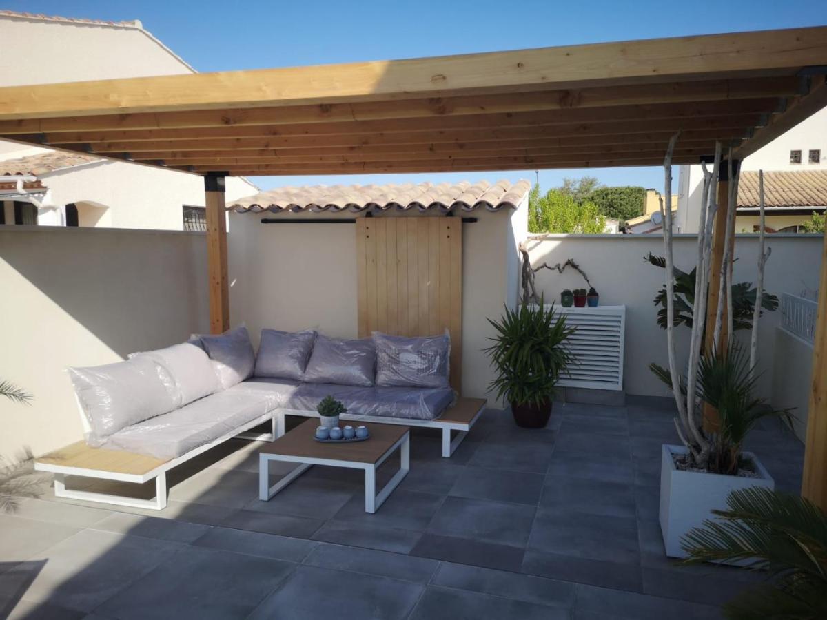 les chambres du Saunier Salin-de-Giraud Extérieur photo