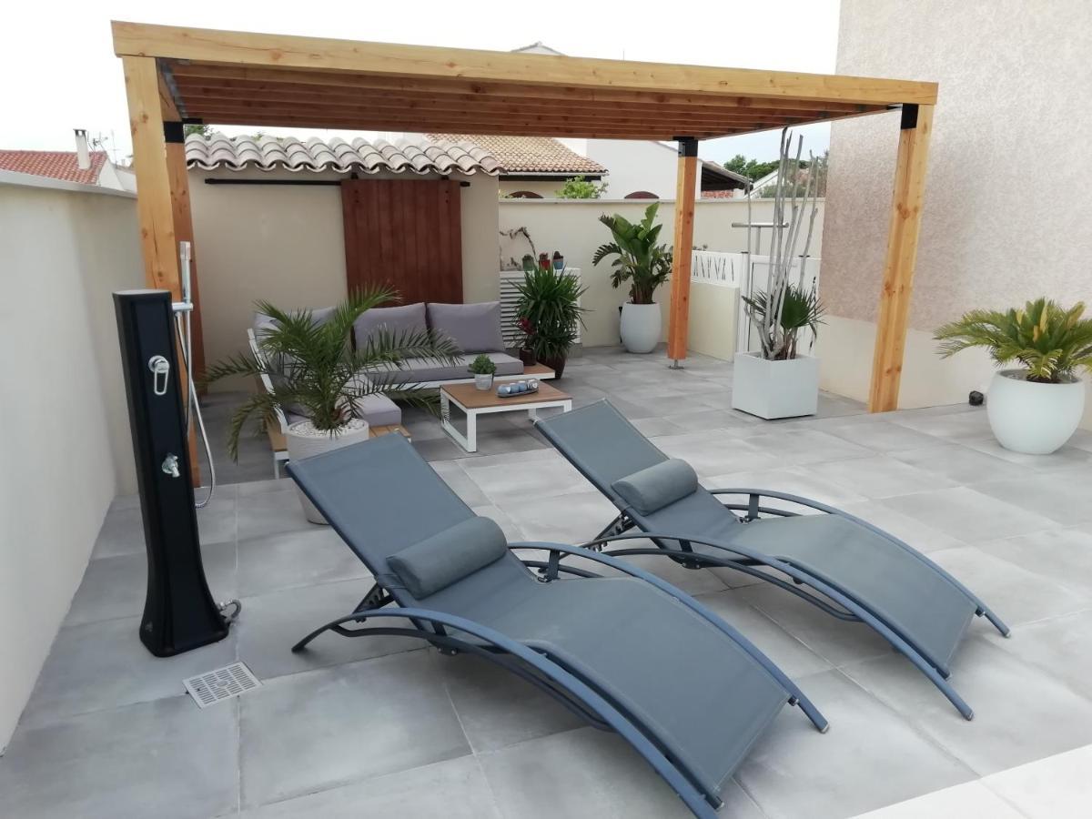 les chambres du Saunier Salin-de-Giraud Extérieur photo